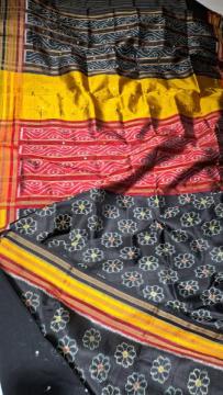 Exclusively woven Flower motifs Kathiphera Khandua Silk saree with blouse piece