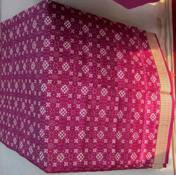 Beautiful Orissa Handloom Traditional Pasapalli Saree with Bouse Piece