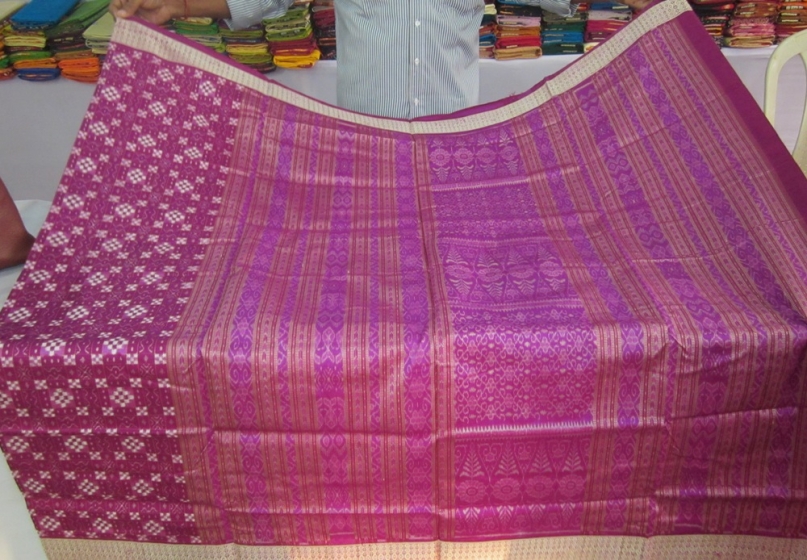 Beautiful Orissa Handloom Traditional Pasapalli Saree with Bouse Piece