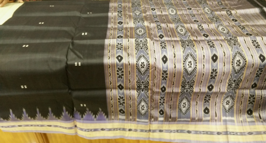 Traditional Khandua silk saree without blouse piece