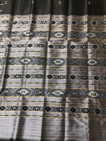 Traditional Khandua silk saree without blouse piece