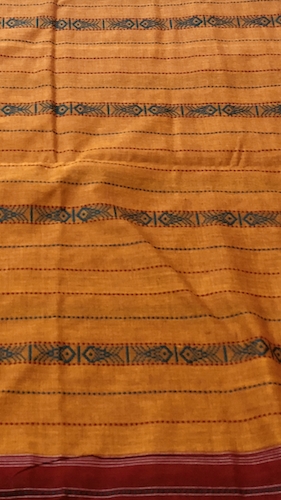 All Over Fish Motifs Handwoven Cotton Saree without Blouse Piece