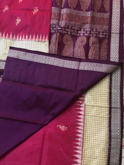 Checks border fish motifs Bomkai Silk Saree with Blouse Piece