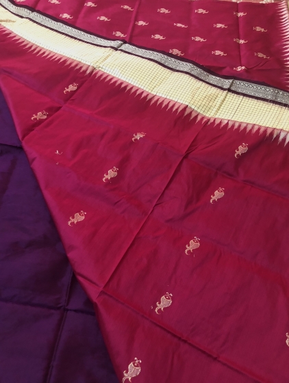 Checks border fish motifs Bomkai Silk Saree with Blouse Piece