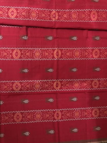 Red and Green Fish motifs and Ikat work Cotton Saree with Blouse Piece