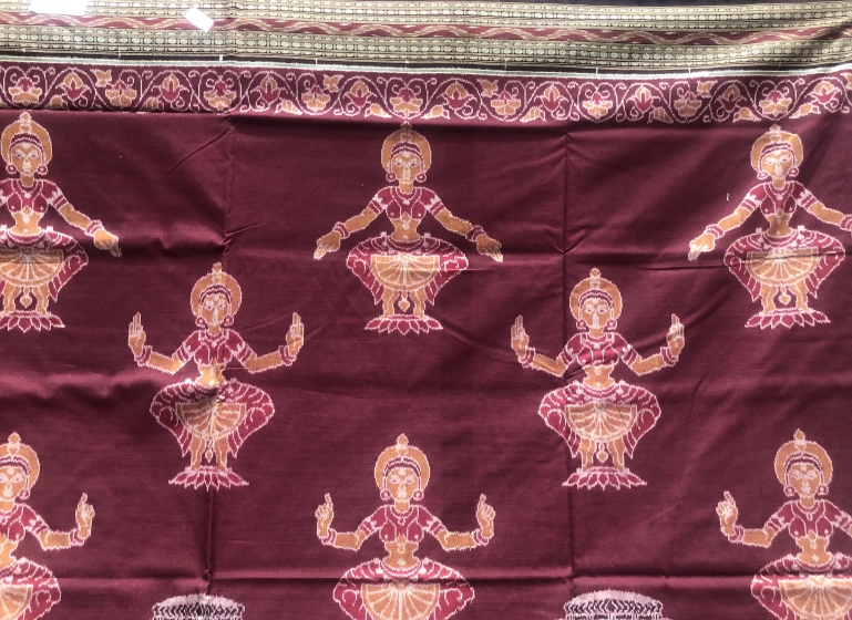 Exquisite Temple and dancer Motifs Cotton double Ikat Saree with Blouse Piece