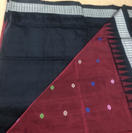 Exclusively woven Maroon Black Silk Dolabedi Saree with Blouse Piece