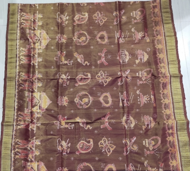 Exclusively woven Marriage theme body with tribal Aanchal Ikat Tissue Silk Saree with Blouse Piece