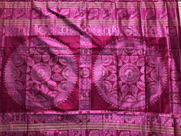 Exquisite conch motifs Jhoti Aanchal with Tribal theme body Ikat Silk Saree with Blouse Piece