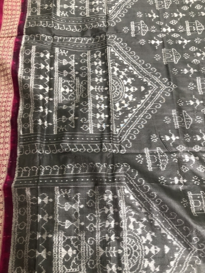 Exquisite conch motifs Jhoti Aanchal with Tribal theme body Ikat Silk Saree with Blouse Piece