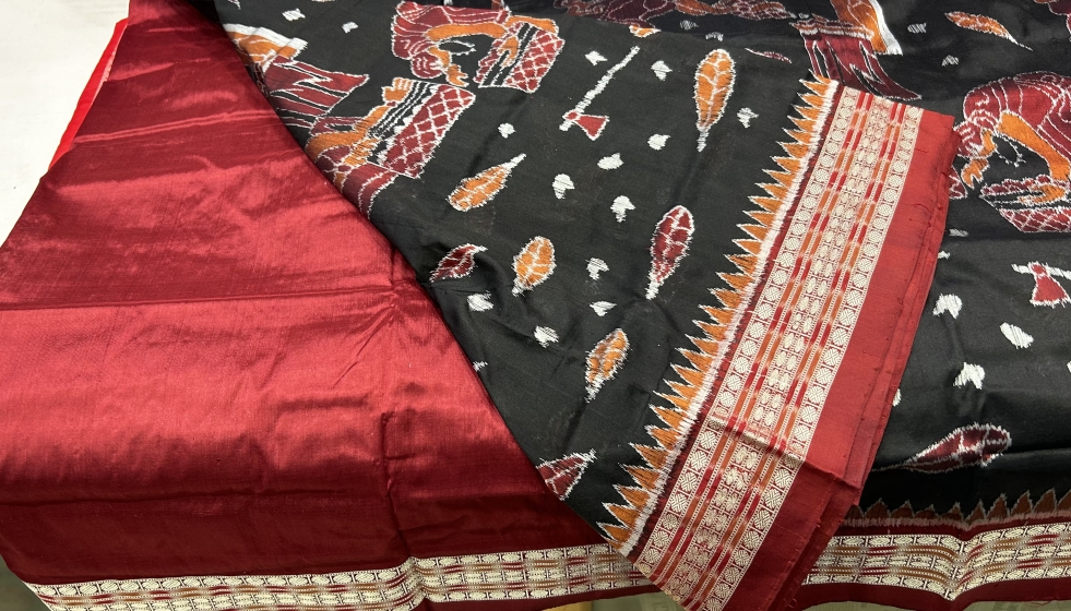 Intricately woven tribal life theme Ikat Weave Silk Sarse with blouse Piece