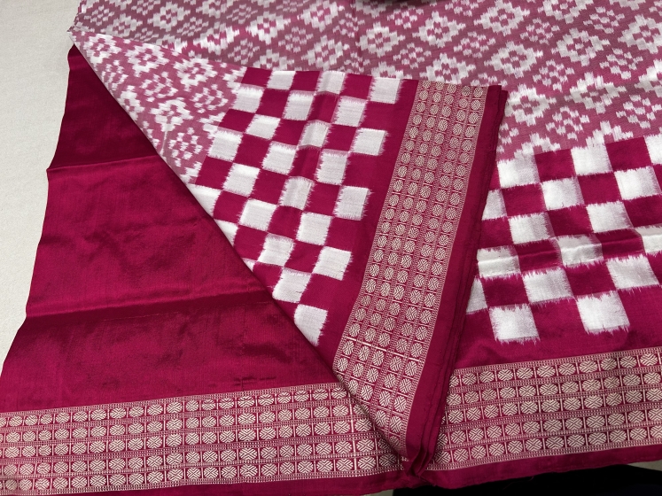 Traditional Aanchal double Ikat Pasapalli Silk Saree with Blouse piece