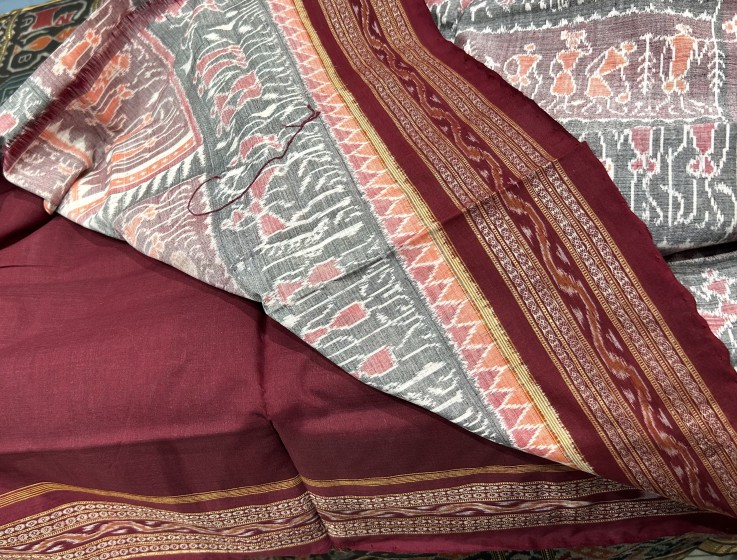 Dokra Artistry meets tribal elegance Intricately woven Ikat cotton saree with blouse piece