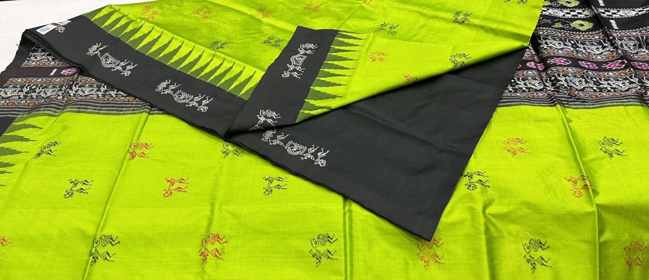 Exquisite Palki themed border Silk Saree with Flower Motifs Aanchal Bomkai Ikat Weave