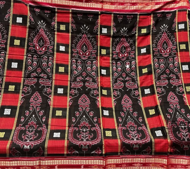 Regal beauty Peacock and flower motifs Cotton Ikat Saree with Blouse piece