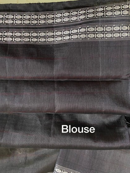 Exclusively woven body checks double Aanchal Berhampuri silk saree with blouse piece