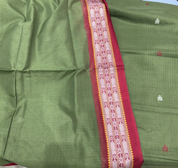 Green red fish and turtle motifs cotton bomkai saree with blouse piece