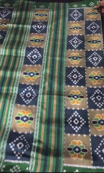 Pasapalli border with Pasapalli and flower motifs body mulberry Khandua silk saree with blouse piece