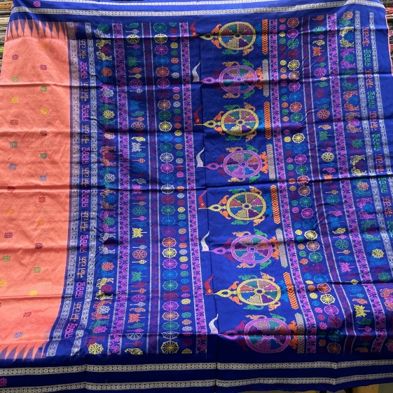 Exquisite exclusively woven Nilachakra theme Bomkai Silk Saree with Blouse piece