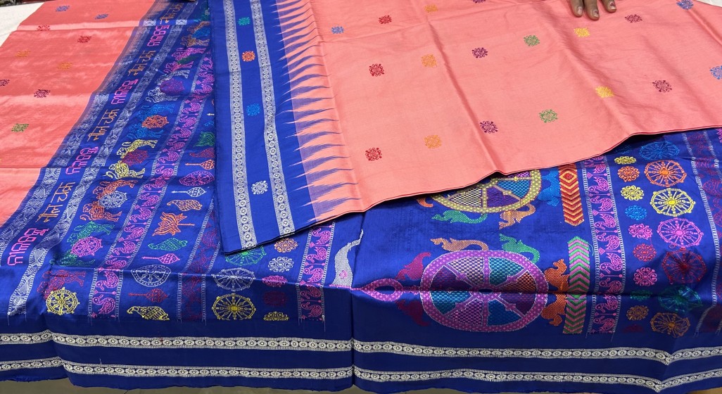 Exquisite exclusively woven Nilachakra theme Bomkai Silk Saree with Blouse piece