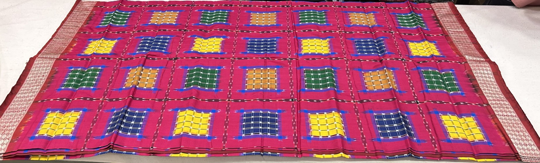 Exquisite Ikat weave aswini silk saree with blouse piece