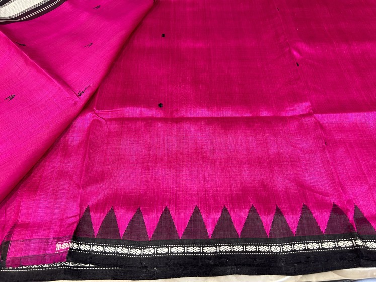 Beautiful Ek Phulia border Single Aanchal Berhampuri Silk saree with blouse piece