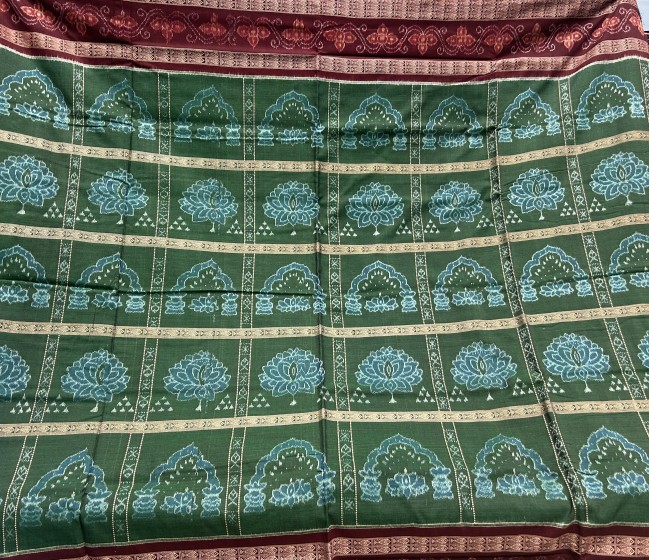 Thick border with tree n peacock motifs Aanchal and lotus motifs body cotton Ikat saree with blouse