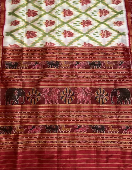 Beautiful Lotus motifs Khadua Silk Ikat saree without blouse piece