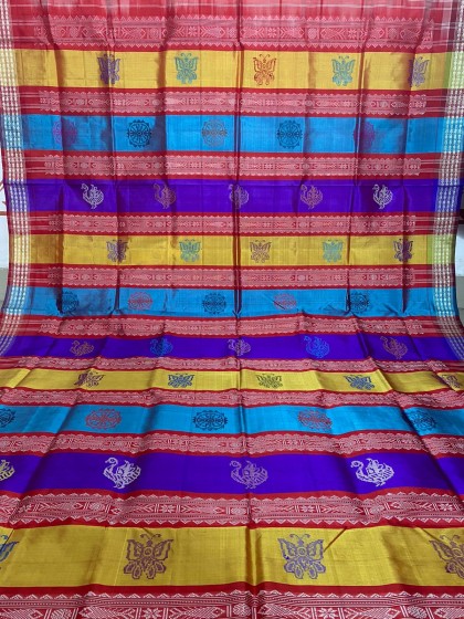 Exclusively woven chequered body with big butas n double Aanchal Berhampuri silk saree with blouse