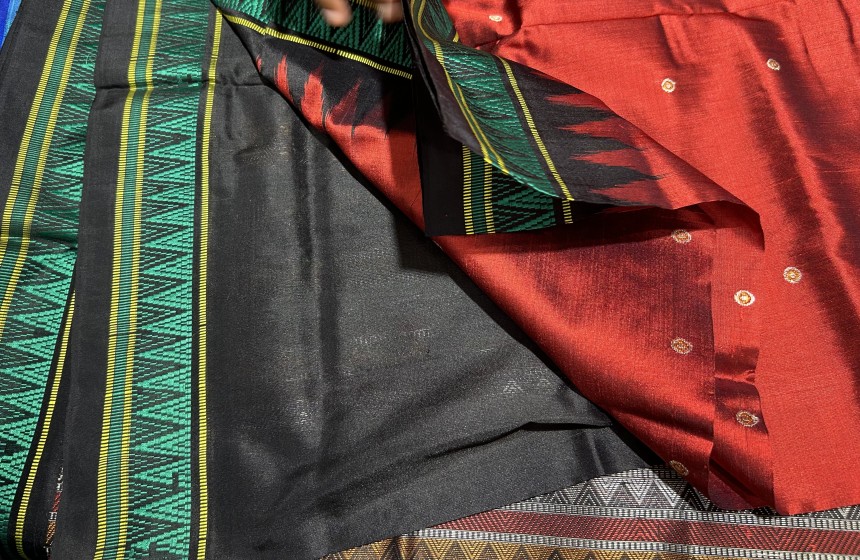 Beautiful maroon Dongria silk saree with blouse piece