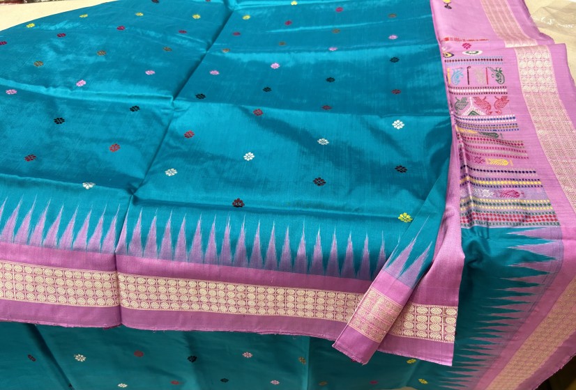 Beautiful sea green dolabedi silk saree with blouse piece