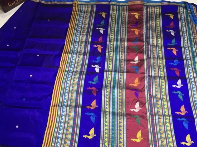 Exclusively woven bird motifs Dongria inspired Khandua silk saree with blouse piece