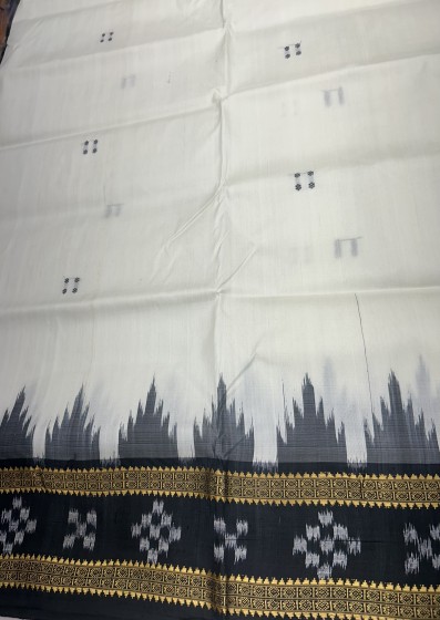 Beautiful pasapalli border Traditional Khandua silk saree without blouse piece