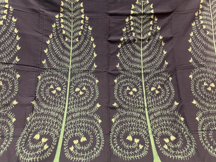 Beautiful tree of life theme body with chakra motifs Aanchal cotton Ikat saree with blouse piece