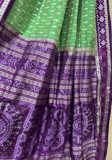 Beautiful Pasapalli border with flower buds Ikat weave body Silk saree with blouse piece